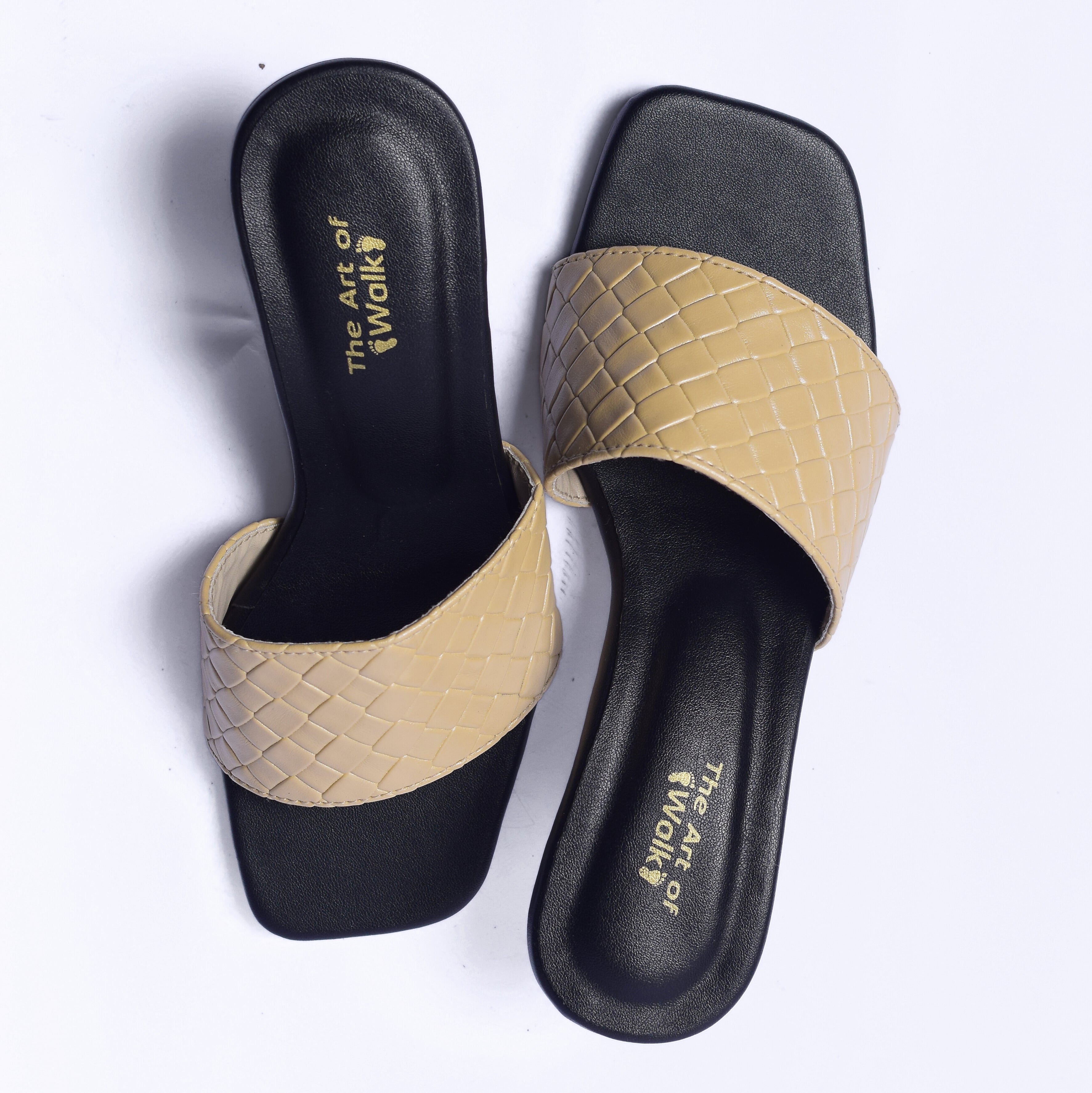 Sahara Patite Heel