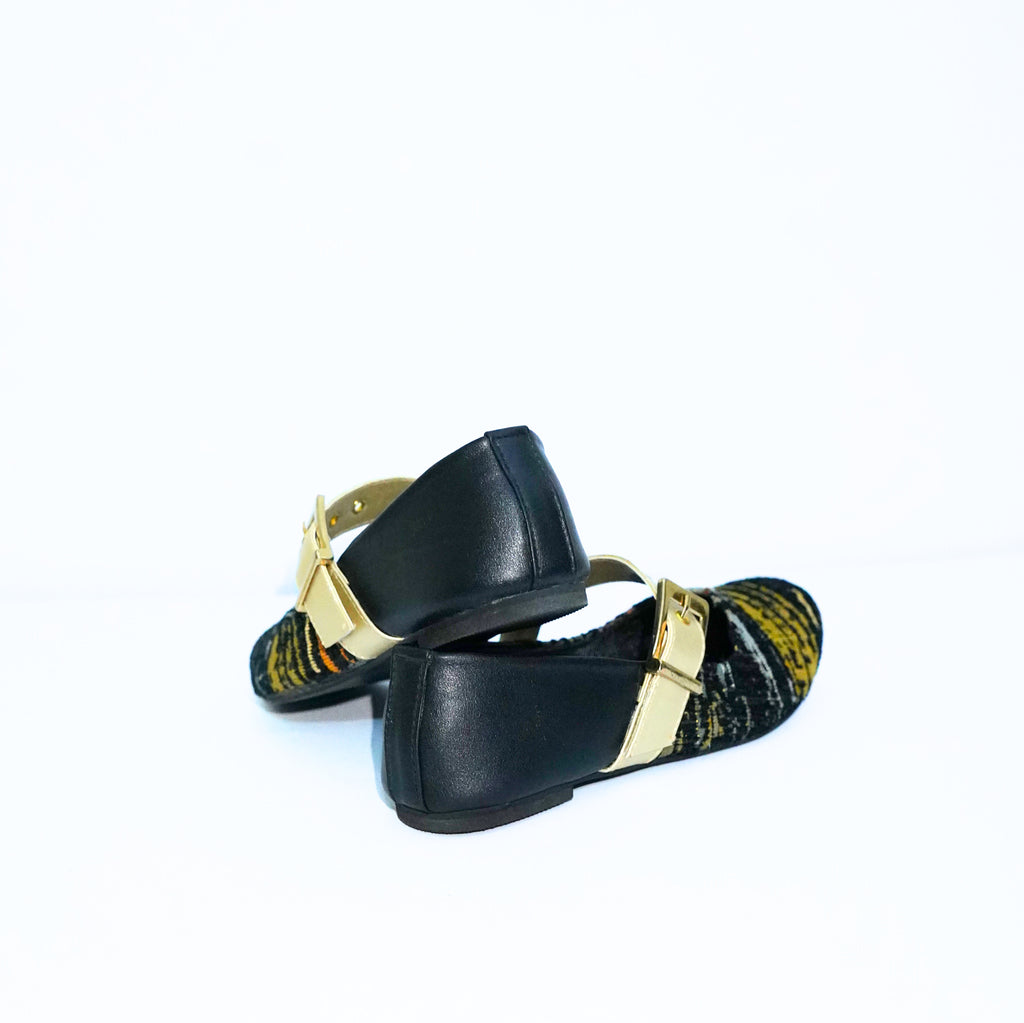 Tribal Tapestry Buckled black